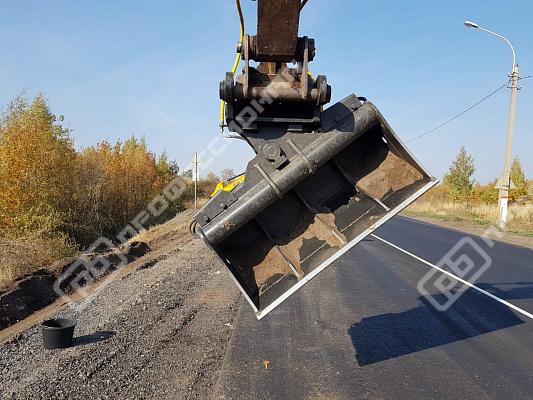 Ковш планировочный Профессионал с гидроцилиндрами наклона SB-16-20(08)d